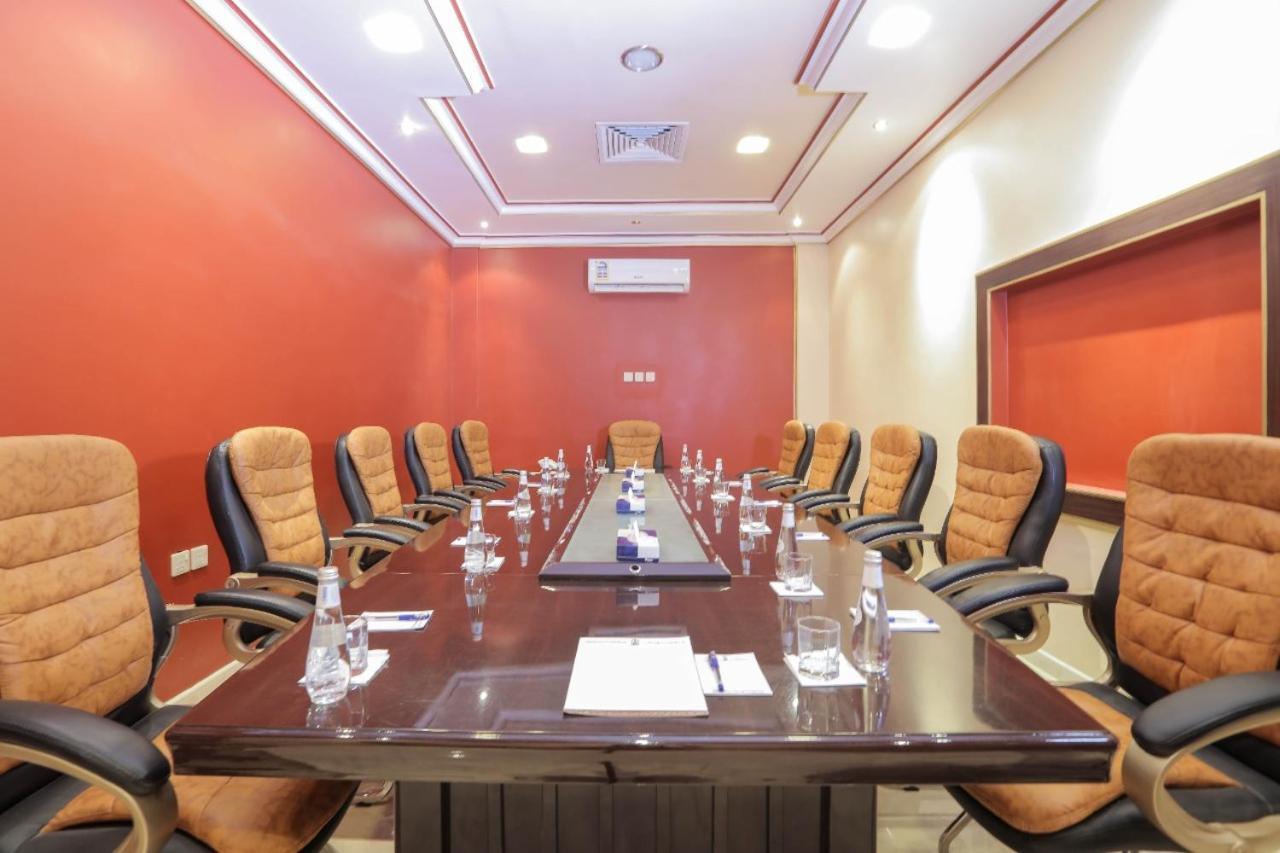Al Mansour Grand Hotel Ḩafar al Bāţin Zewnętrze zdjęcie