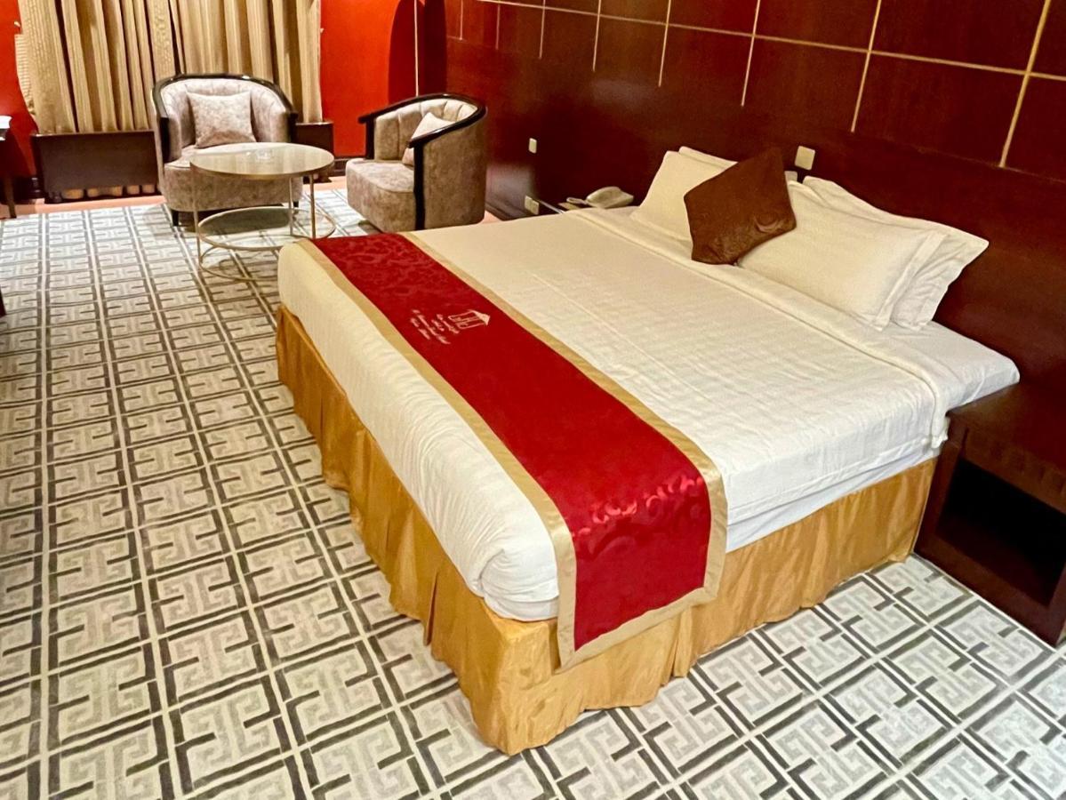 Al Mansour Grand Hotel Ḩafar al Bāţin Zewnętrze zdjęcie