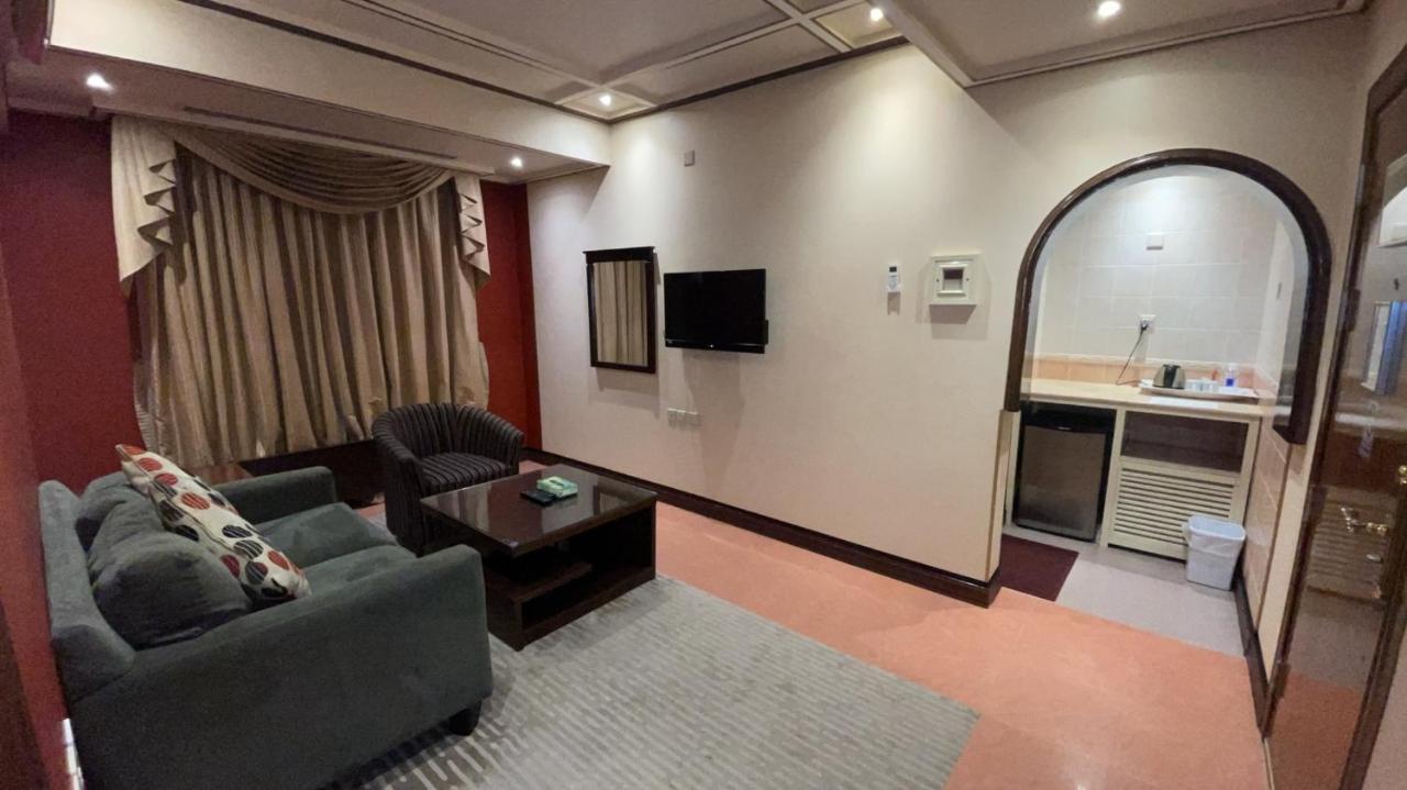 Al Mansour Grand Hotel Ḩafar al Bāţin Zewnętrze zdjęcie