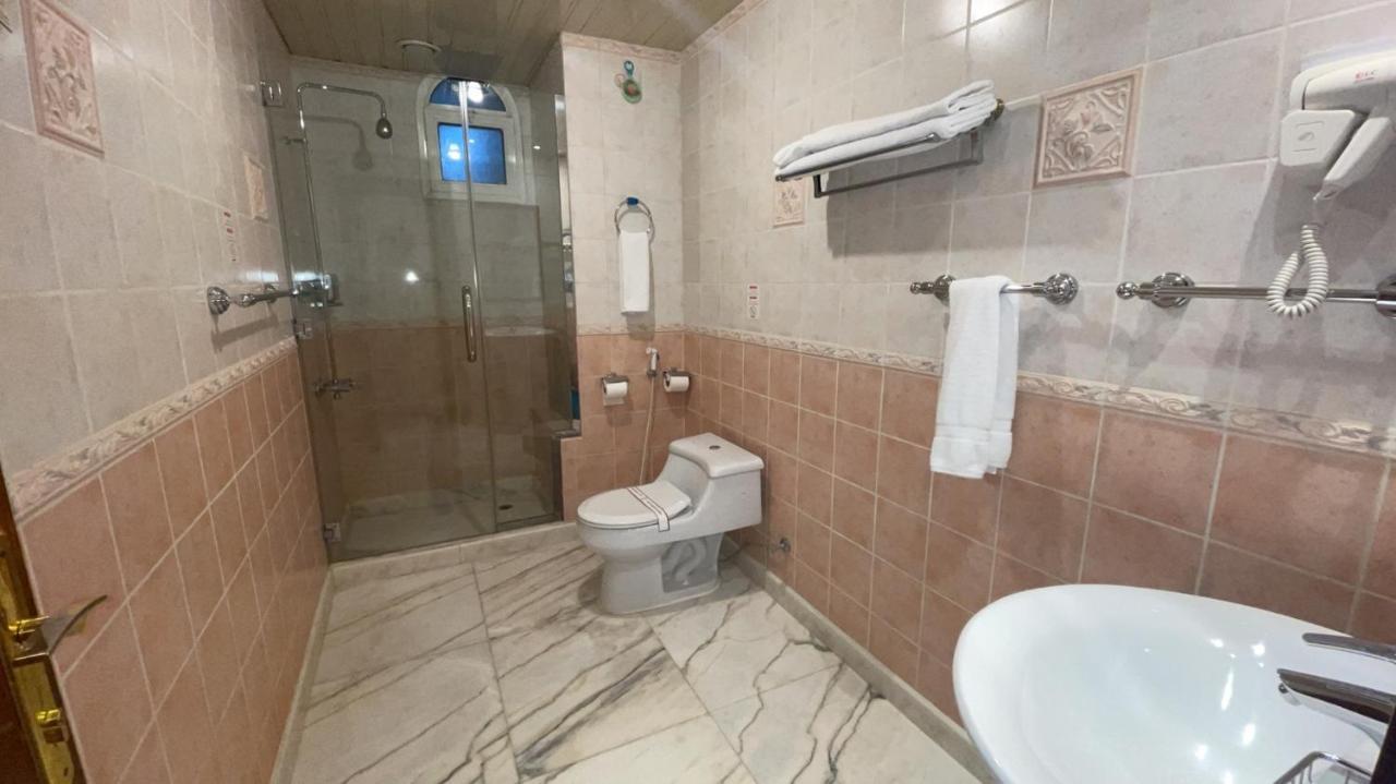 Al Mansour Grand Hotel Ḩafar al Bāţin Zewnętrze zdjęcie